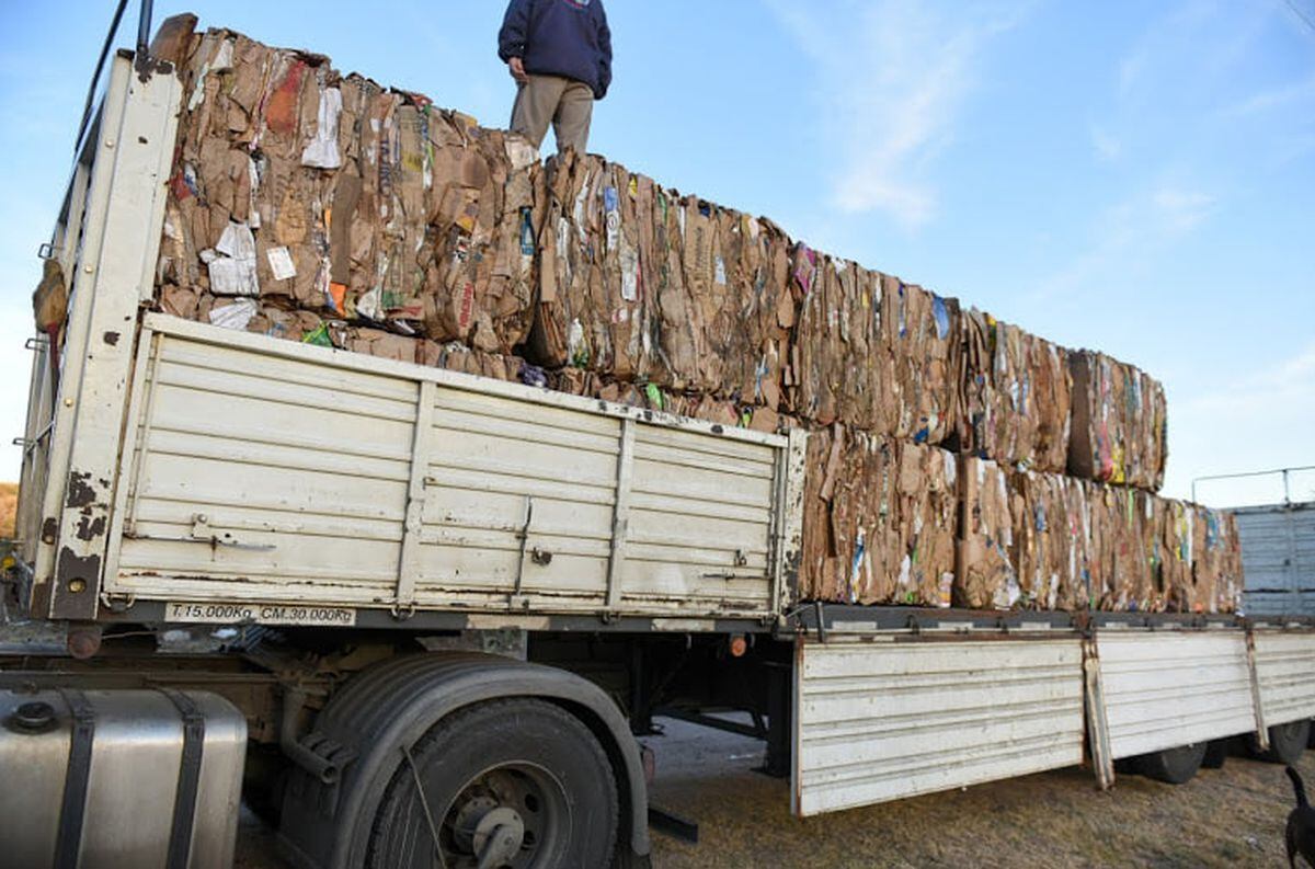 Capilla del Monte vendió unas 12 toneladas de cartón. (Foto: Facebook / Municipalidad de Capilla del Monte).