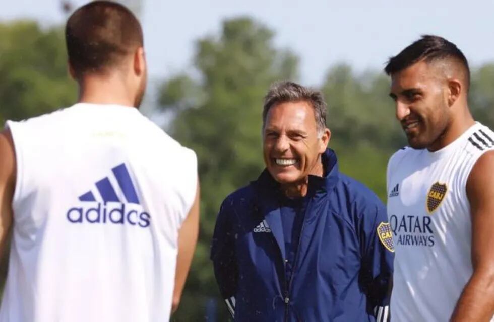 Agustín Almendra y Wanchope Ábila se entrenaron de forma diferenciada en Boca. (Twitter)