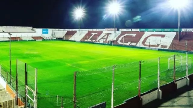 Clubes de Córdoba rendirán homenaje a Diego Maradona