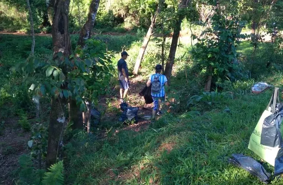 Puerto Esperanza: vecinos llevan adelante iniciativa para mantener limpia la ciudad