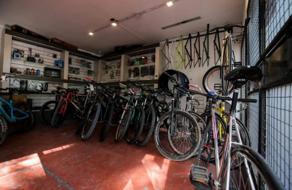 Operativo de Seguridad en bicicleterías del Gran Mendoza.