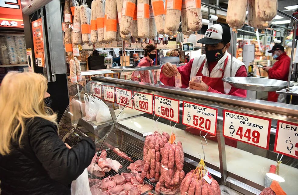 El precio de la carne también empuja los precios del cerdo y el pollo, en los mostradores cordobeses.