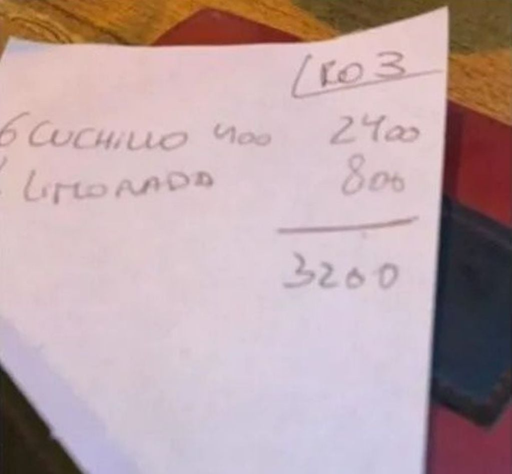 El ticket de lo que consumió el turista en un restaurante de Salta.