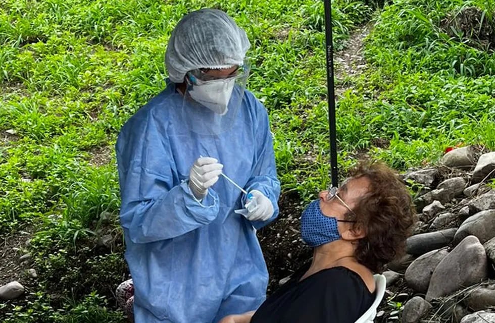 Los test en busca de Covid-19 detectaron 1.053 nuevos contagios en la capital San Salvador de Jujuy, de un total de 1.782 casos diagnosticados en toda la provincia este lunes 10 de enero.