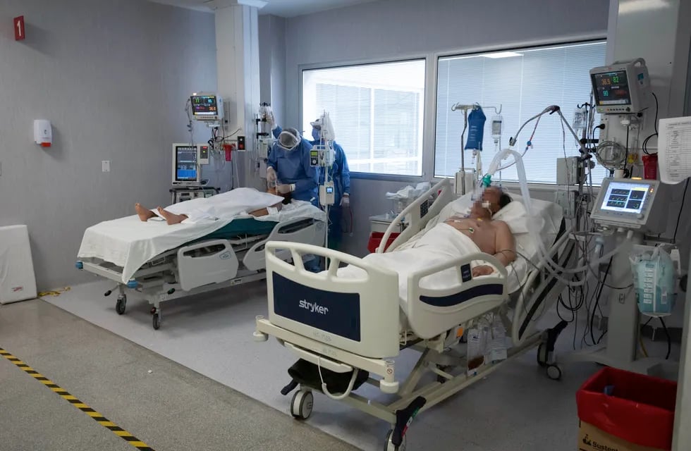 El Gran Mendoza registró un leve descenso en la ocupación de camas de terapia intensiva. Ignacio Blanco/Los Andes