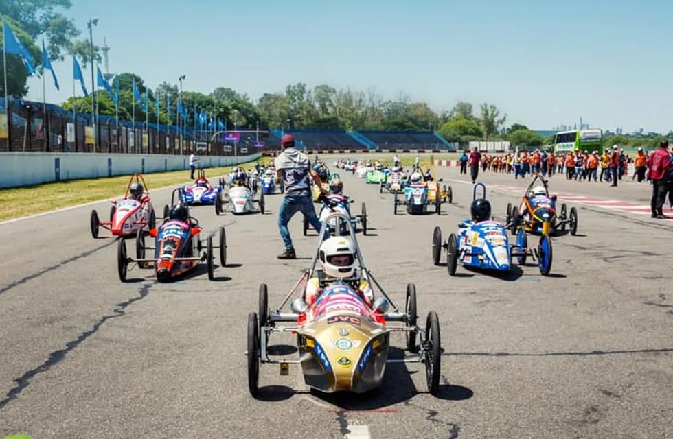 El Autódromo Oscar y Juan Gálvez de CABA será el escenario para las carreras del Desafío Eco YPF de las escuelas técnicas del país.