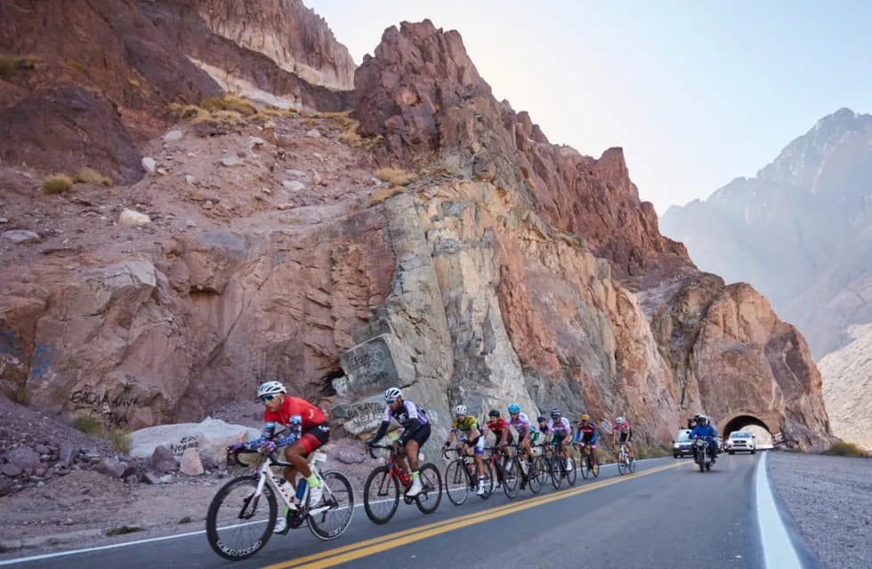 Presentaron oficialmente la Vuelta de Mendoza, la competencia de ciclismo más atractiva del país.