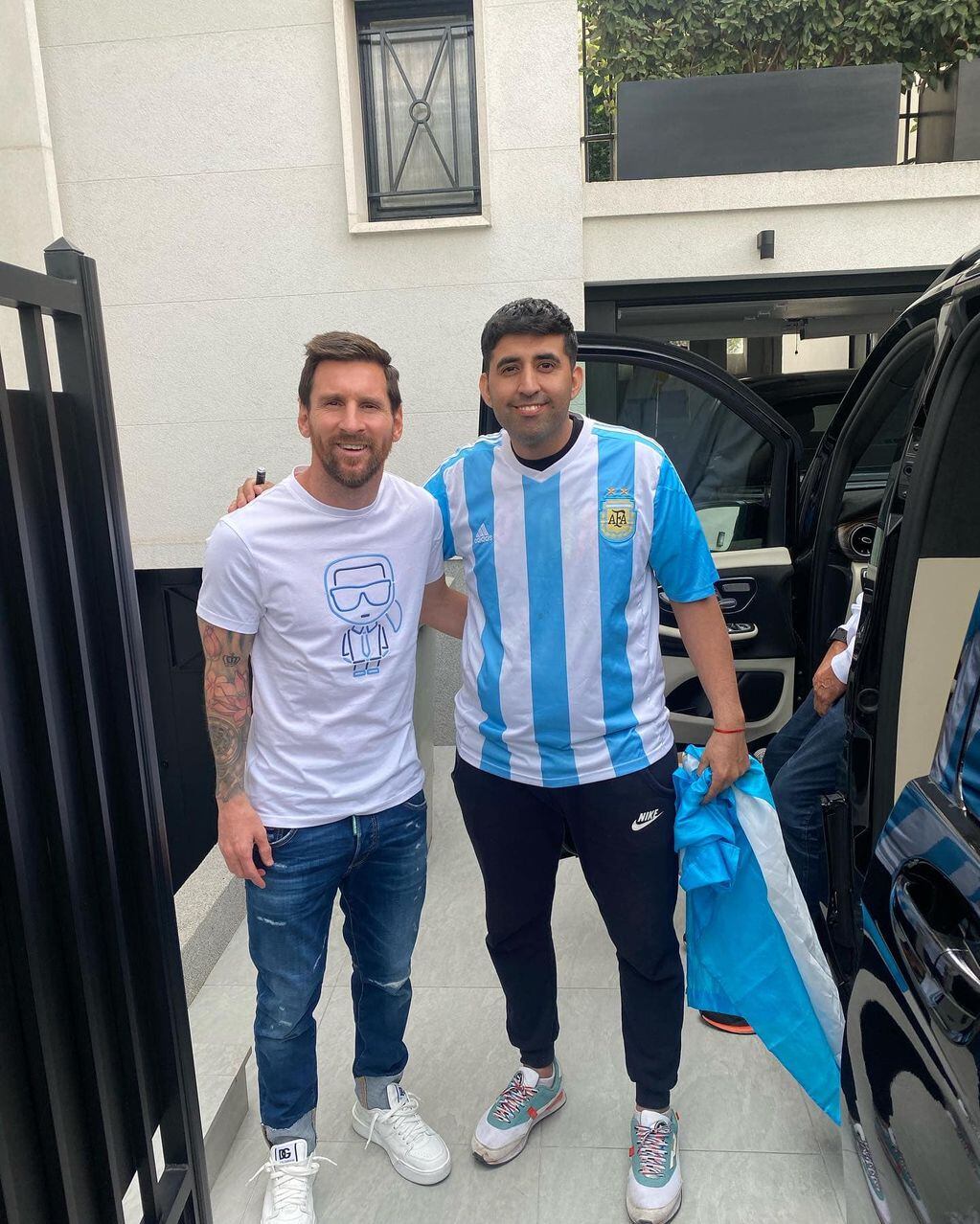 Matías Rojas conoció a Lionel Messi en París.