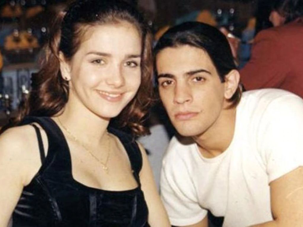 Apenas Natalia Oreiro llegó de Uruguay en 1993, comenzó una relación con Pablo Echarri, que duró cinco años.