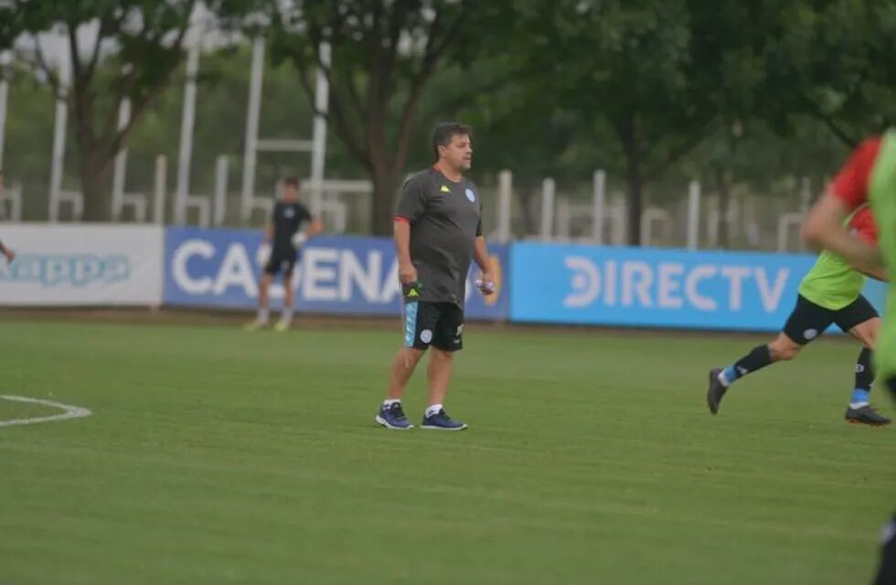Caruso Lombardi y su primera practica como entrenador de Belgrano en Córdoba.
