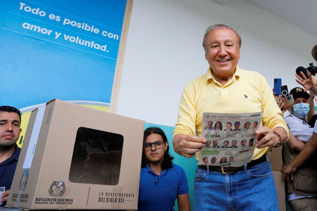 Rodolfo Hernández, el candidato outsider de la política colombiana que se coló en la segunda vuelta.
