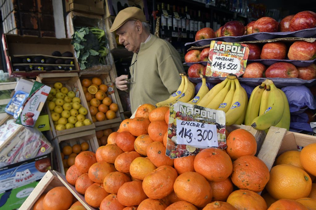 La deflación en las frutas hace que el índice no se eleve notoriamente.