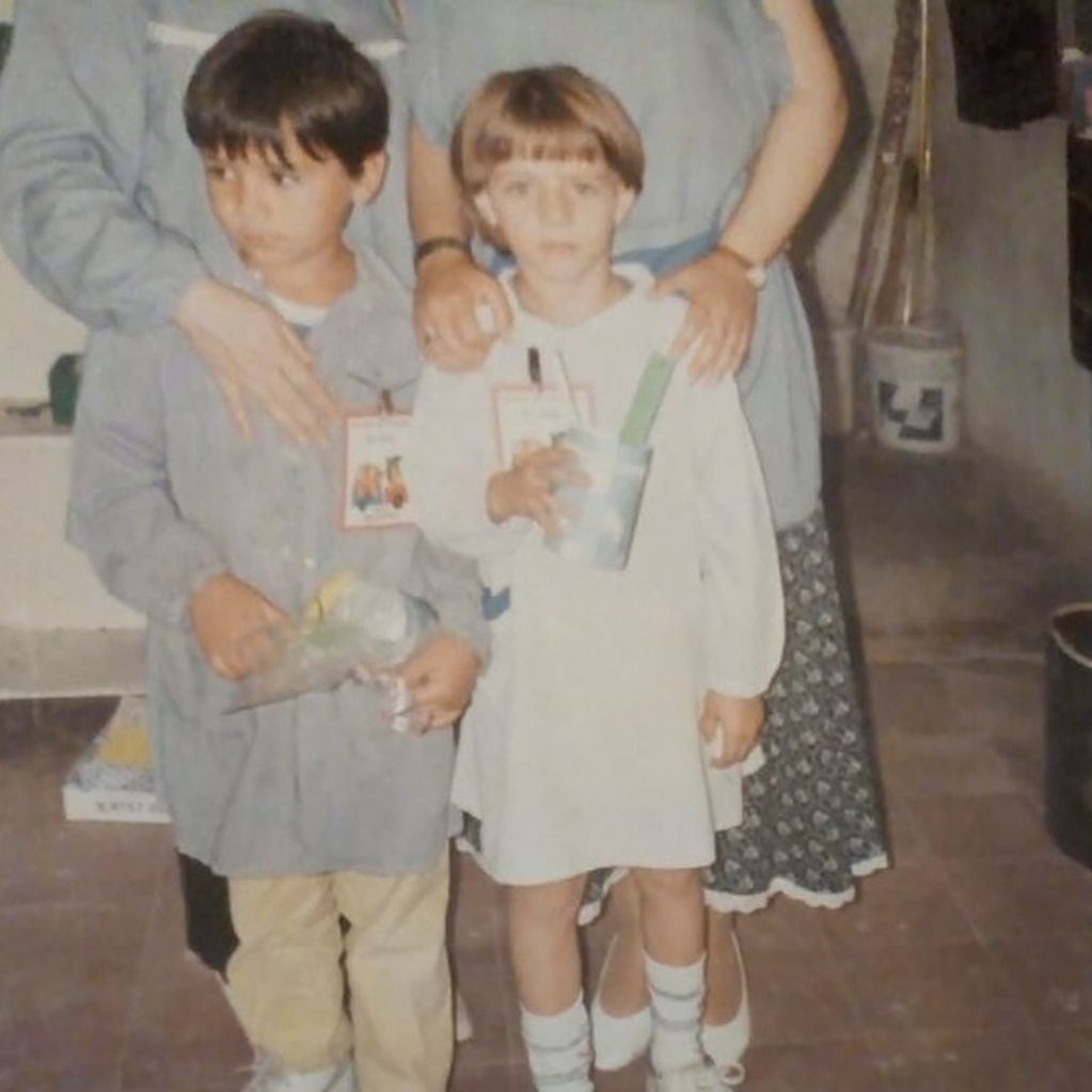 Ezequiel Arelli en el jardín en San Justo.  (Foto: INFOBAE)