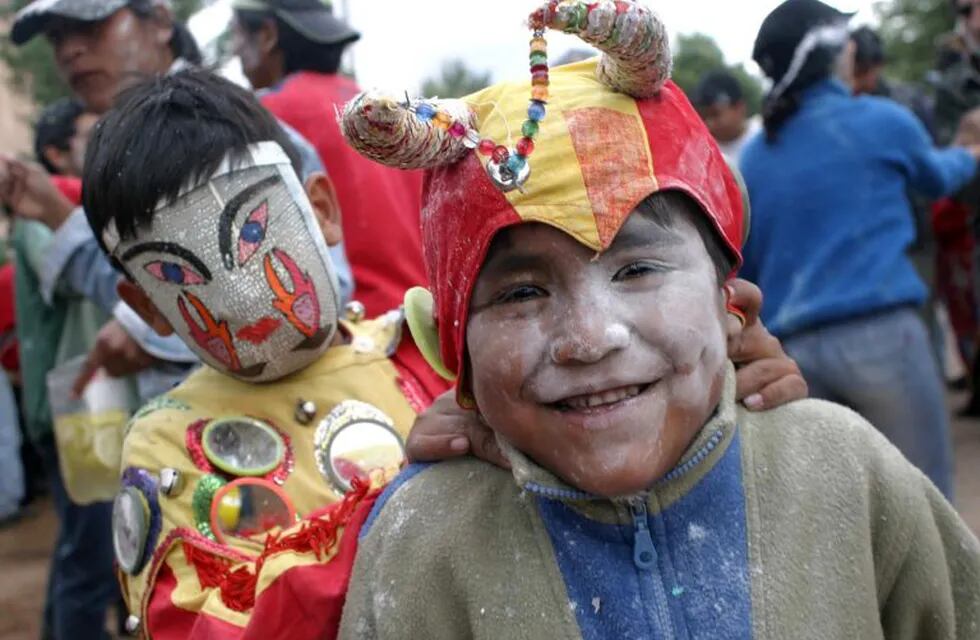 Sin distinción de edad, el carnaval convoca a todos en Jujuy
