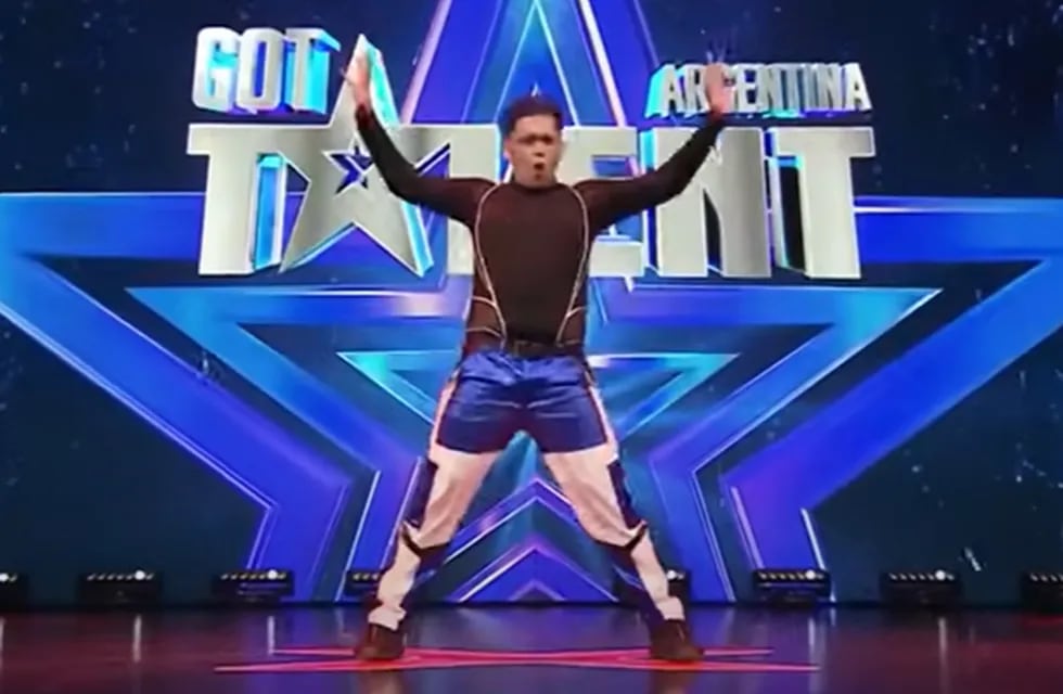 Franco Espinoza, el correntino que combinó baile urbano y salsa en Got Talent Argentina.