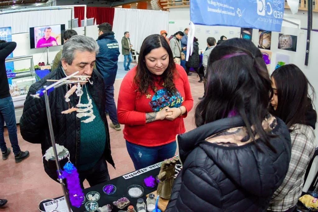 Más de 600 docentes de Argentina participan del Congreso de Educación Técnica en Ushuaia