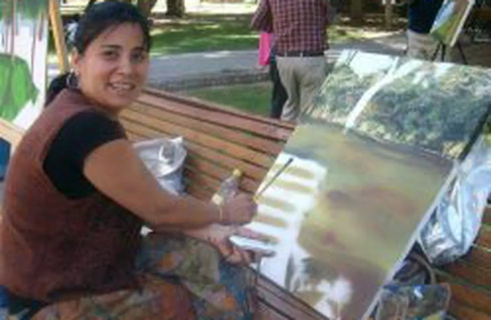 Trinidad Vázquez, la artista que se incorpora a la galería de arte online de Los Visuales.