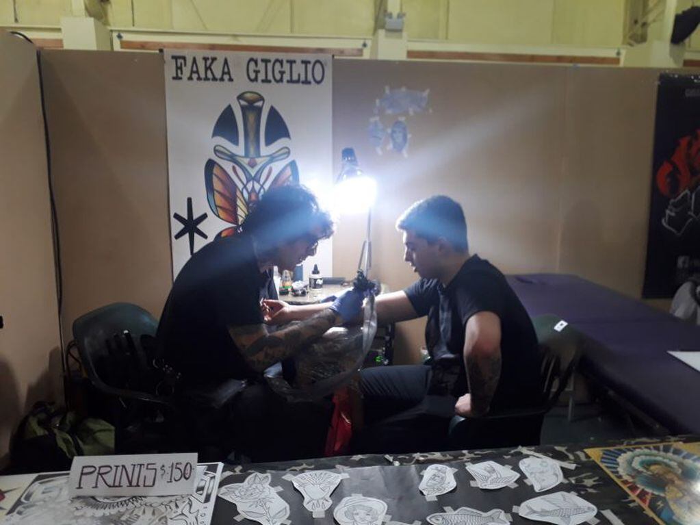 VII convención de tatuadores en Ushuaia