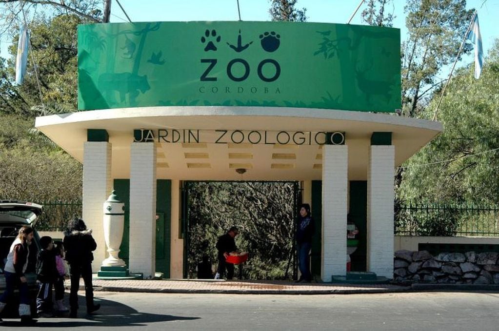 Cierra un Zoo al servicio del hombre y se crea un lugar en pos de los animales.