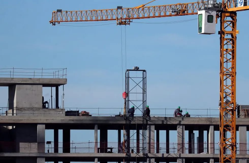 Cayó la industria en agosto y la construcción se estancó. Foto: REUTERS.