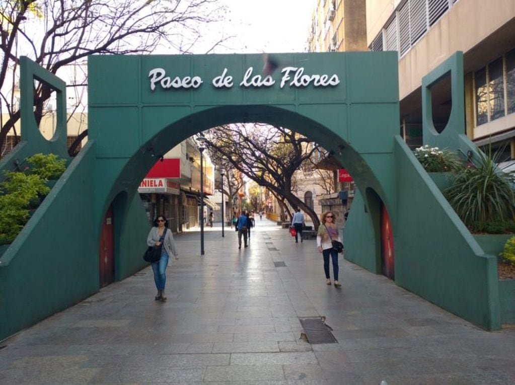 El paro general se siente en Córdoba con poca actividad en el centro de la ciudad