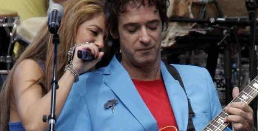 Shakira y Cerati cantaron juntos en 2007. 