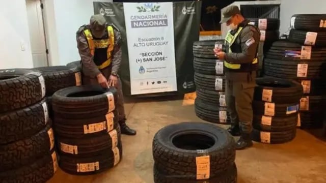 San José: secuestran contrabando de neumáticos
