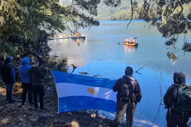 Reportan incidentes entre militantes kirchneristas y un grupo de lugareños durante una marcha a Lago Escondido