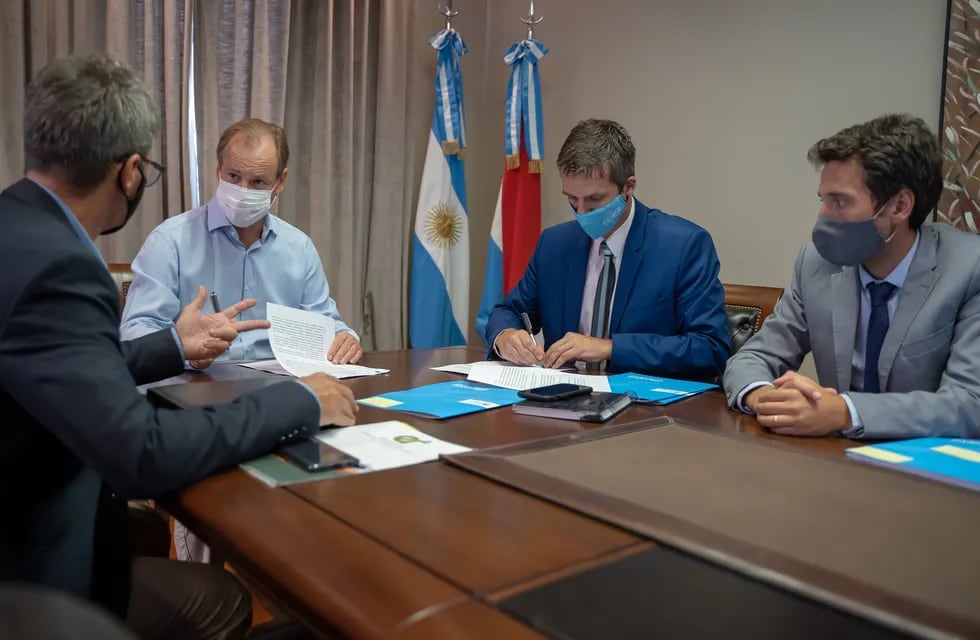 ENOHSA firmó tres convenios con el Gobierno de Entre Ríos por más de 1.421 millones de pesos