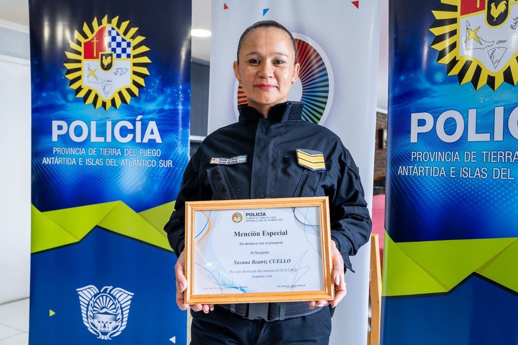 Reconocen a policías de Ushuaia por su labor