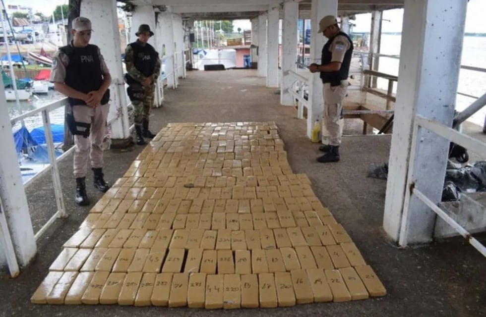 Procedimiento de Prefectura que lograron detener a un narcotraficante.