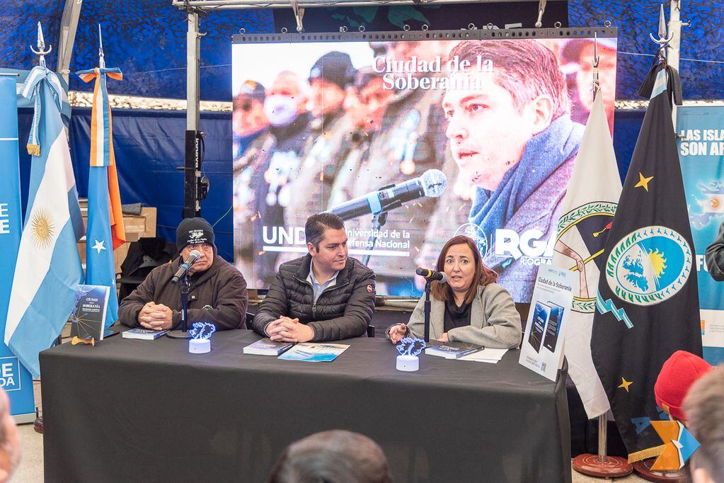 Río Grande: presentaron el libro “Ciudad de la soberanía”