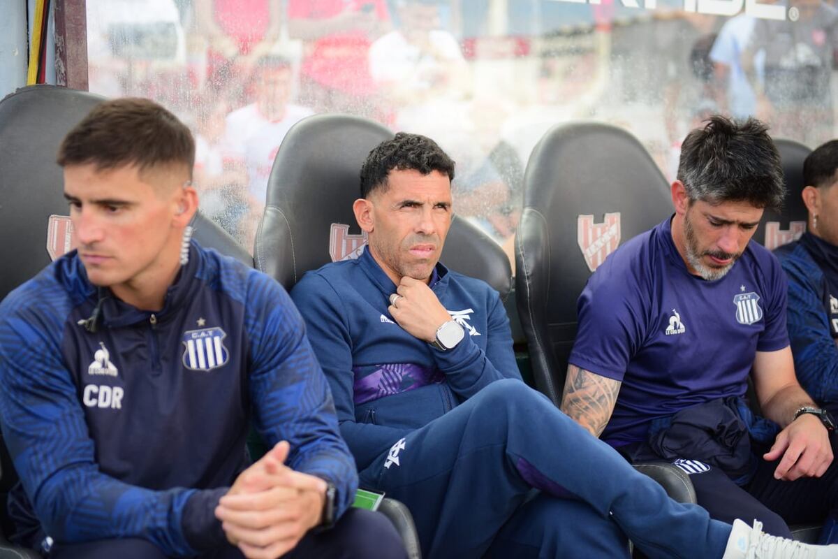 El Talleres de Carlos Tevez reconoció que 8 jugadores están por salir en este mercado de pases thumbnail
