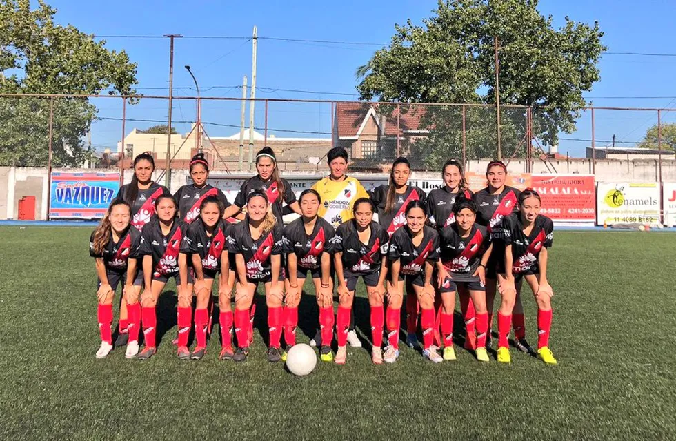 El Deportivo Maipú femenino debutó en la Primera C de AFA./Gentileza