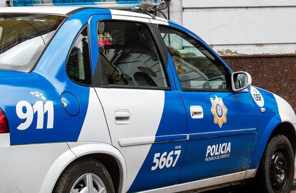 Patrullero policía Santa Fe