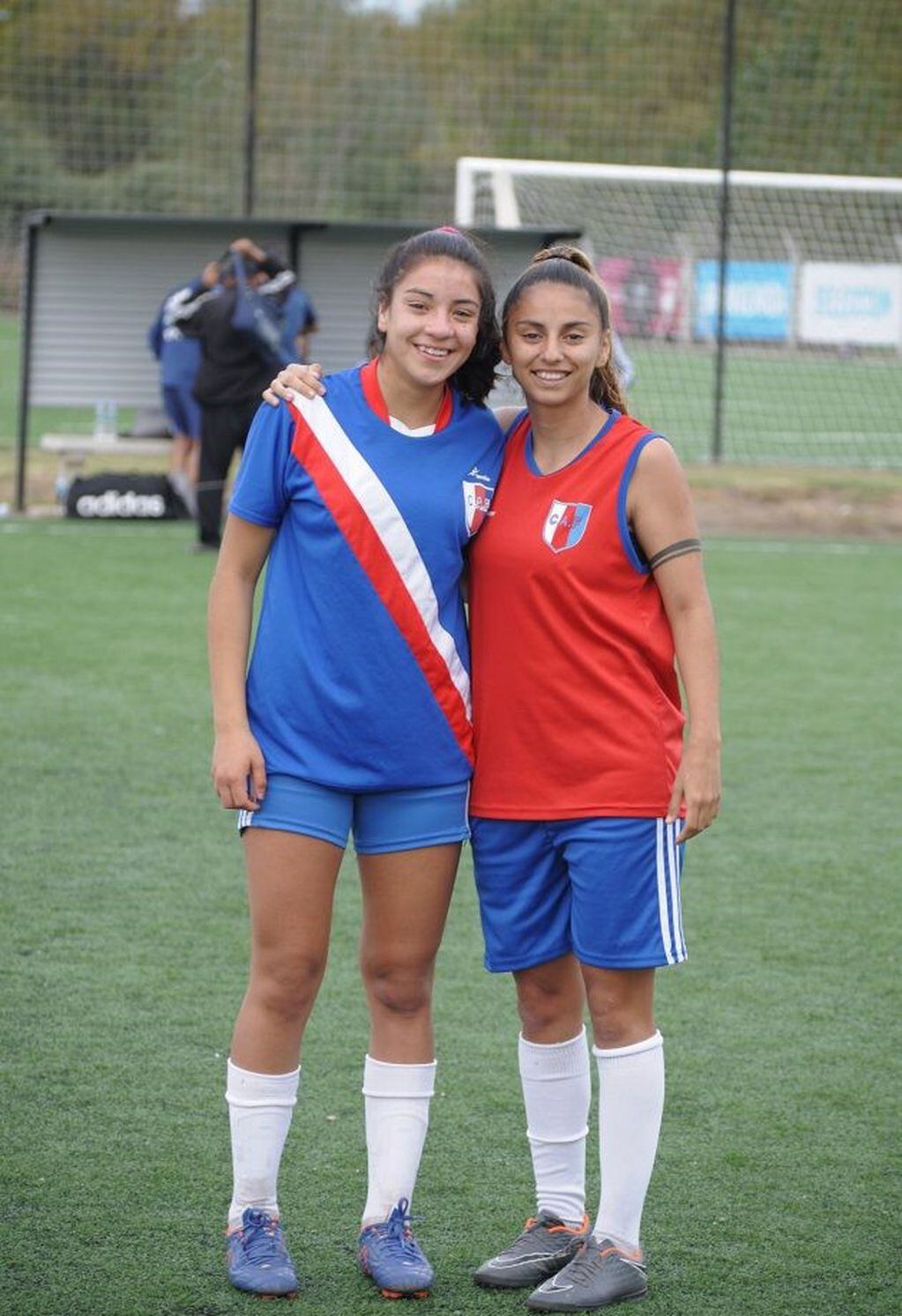 Zoé Chávez y Milagros Gatica fueron seleccionadas para ser parte de la Selección Argentina. Nota y fotos: Prensa UPrO.