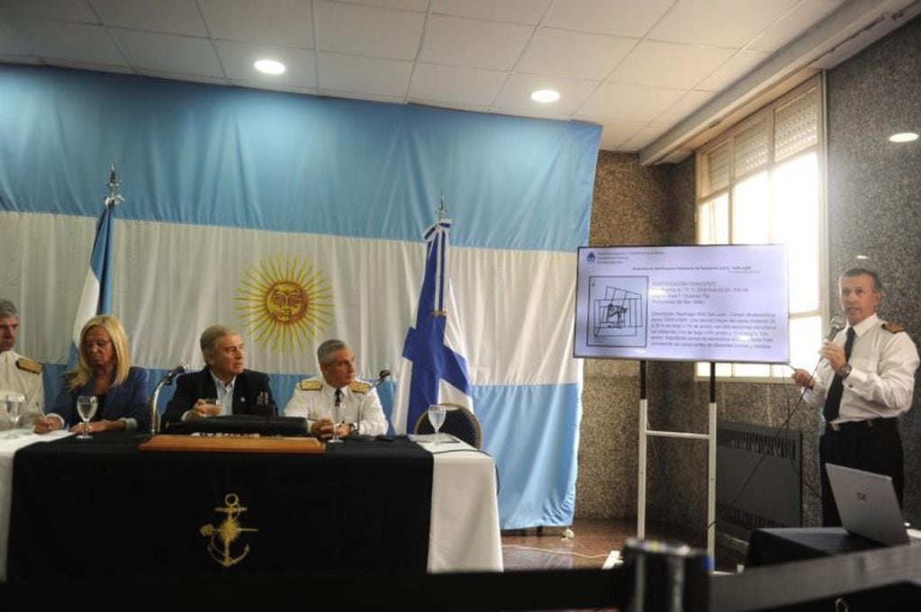 Conferencia de prensa ARA San Juan (Foto: Federico López Claro)