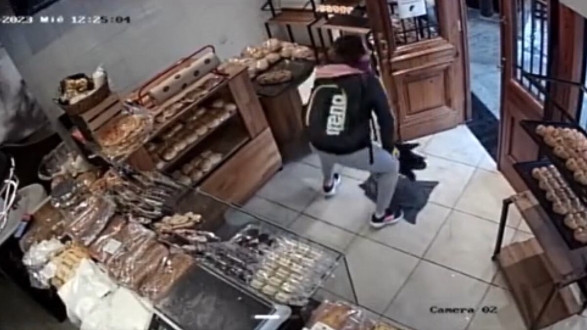 Medialunas gratis para los clientes que bailen