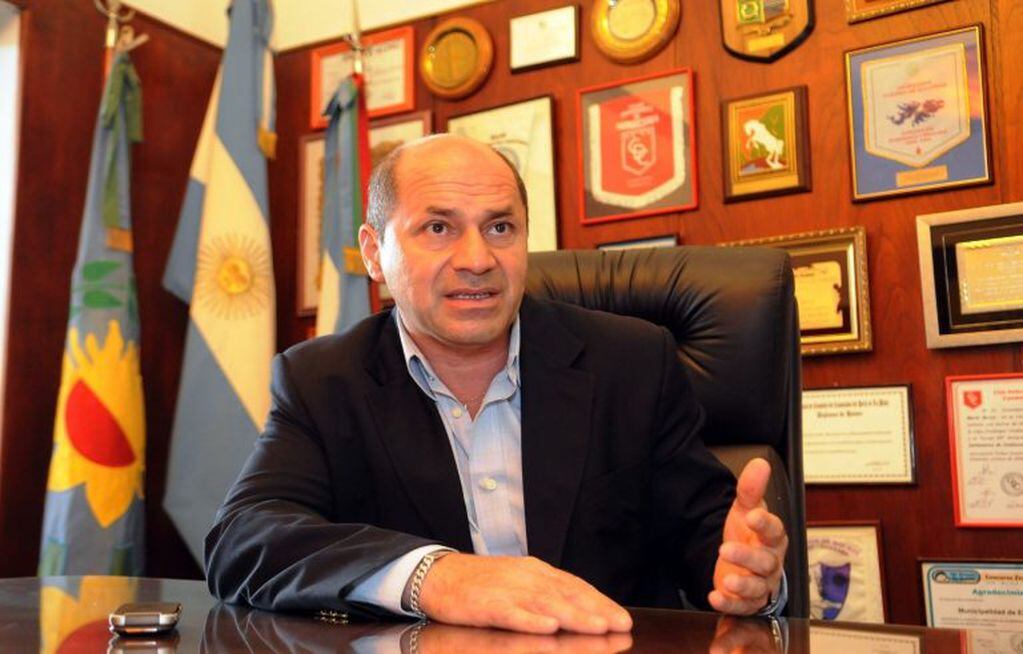 Mario Secco, intendente de Ensenada (web).