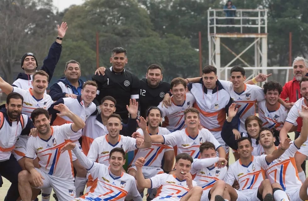La Selección Bahiense de Hockey logró el Ascenso en Tucumán.