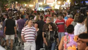 Optimismo. En Carlos Paz creen que la ciudad “va a explotar” de turistas. Piden reservar por anticipado (La Voz/Archivo). 