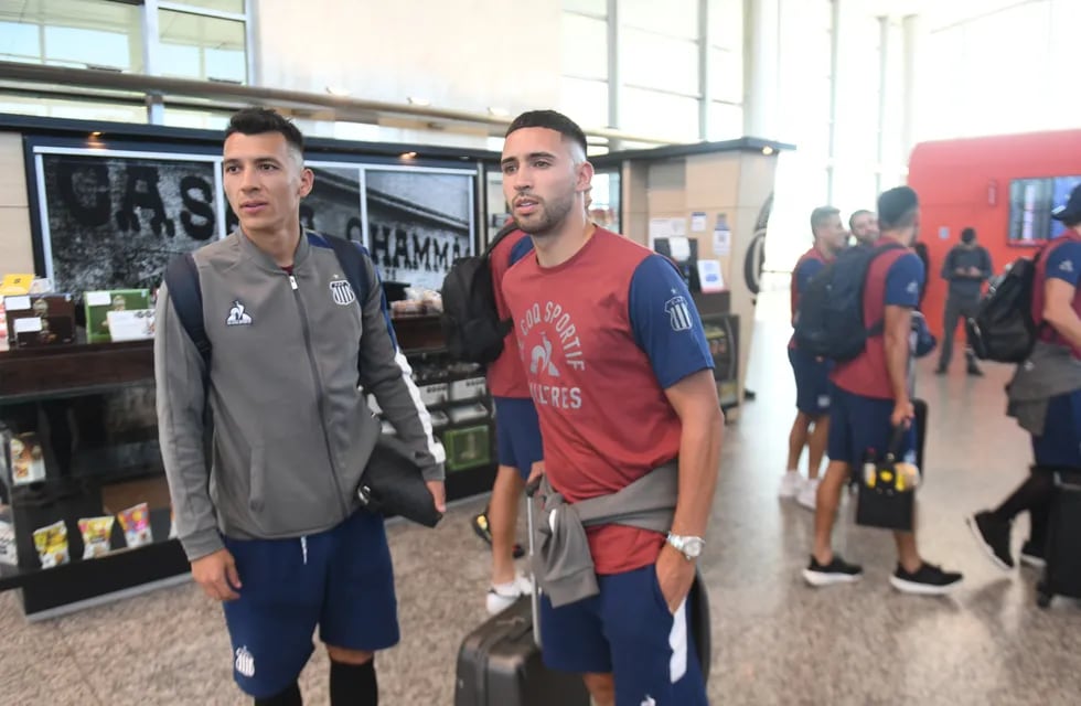 El plantel de Talleres regresó de Ecuador, ya con la mira en la definición de Copa de la Liga ante Independiente (La Voz).