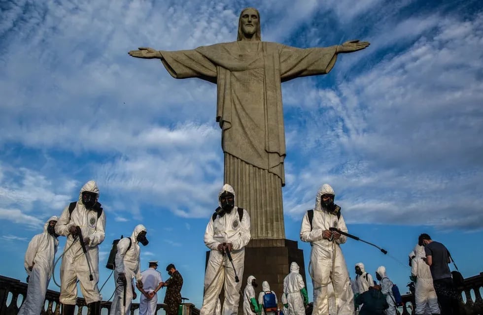 Brasil atraviesa una crisis sanitaria y sigue apareciendo nuevas mutaciones. (Foto: The New York Times)