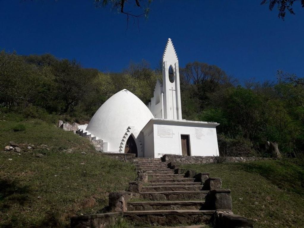 Capilla Guido Buffo en Unquillo