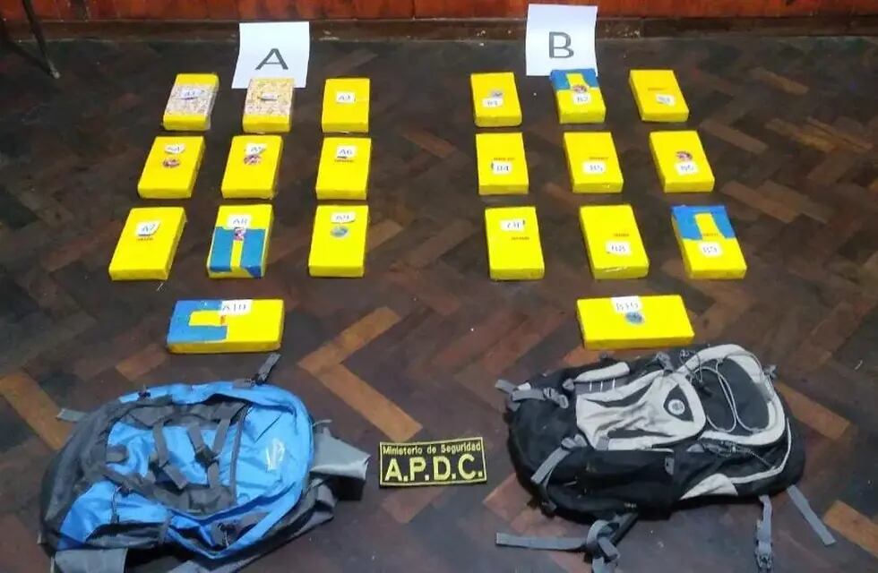 Veinte kilos de cocaína, el cargamento interceptado en Jujuy y valuado en 24 millones de pesos en el marco ilegal del narcotráfico.