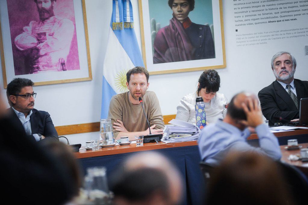El periodista Ari Lijalad, de El Destape, uno de los testigos que declaró en la reunión (Foto: Federico López Claro)