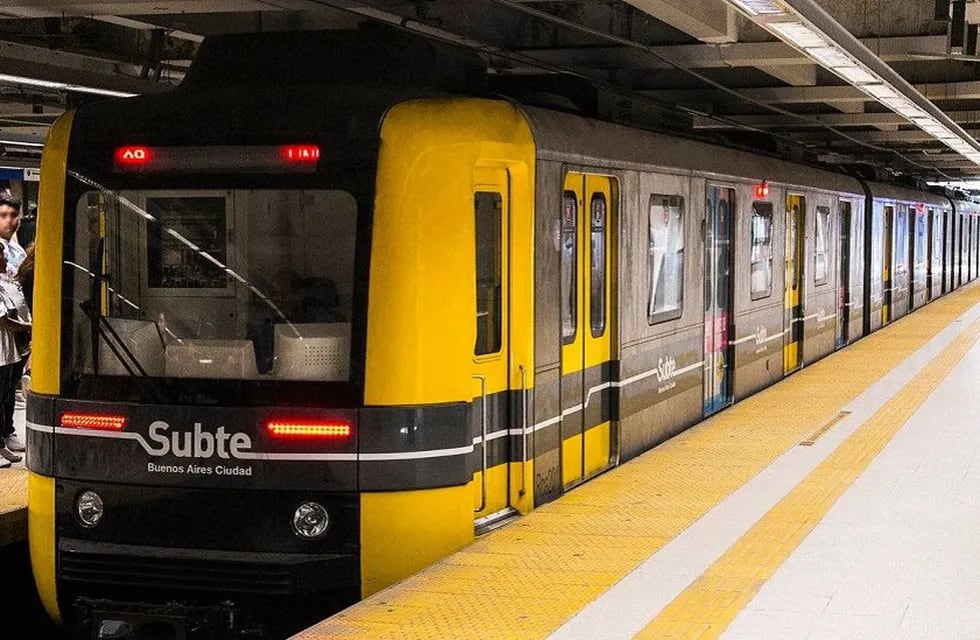 El Subte vuelve a su horario habitual.