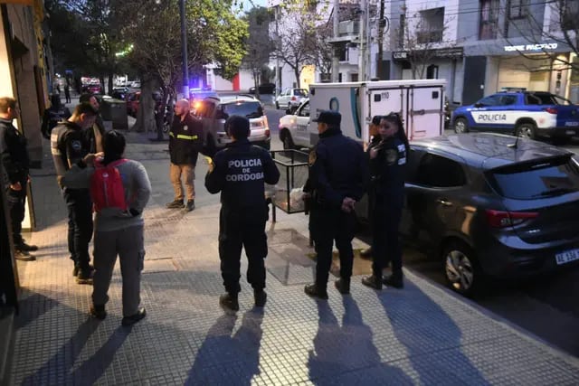 Brutal femicidido en Córdoba; la asesinaron a golpes y con un arma blanca.