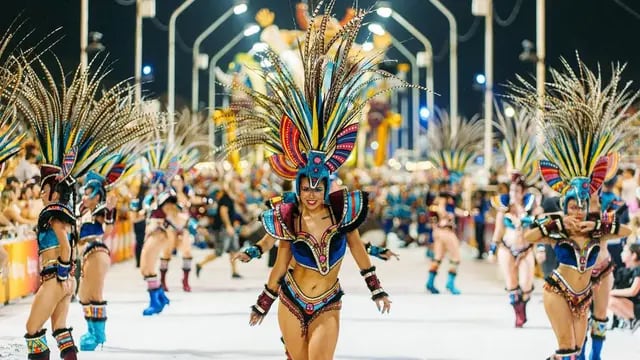Más de 20 personas en la primera noche del Carnaval del País