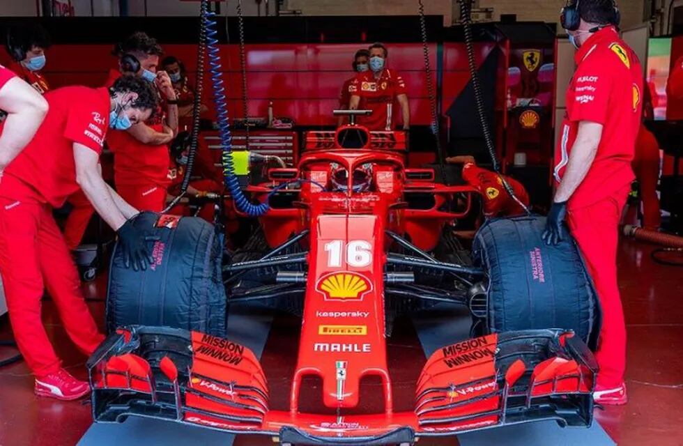 Ensayo de Ferrari en Mugello, preparándose para el inicio del calendario 2020 de F1, postergado por la pandemia de coronavirus.